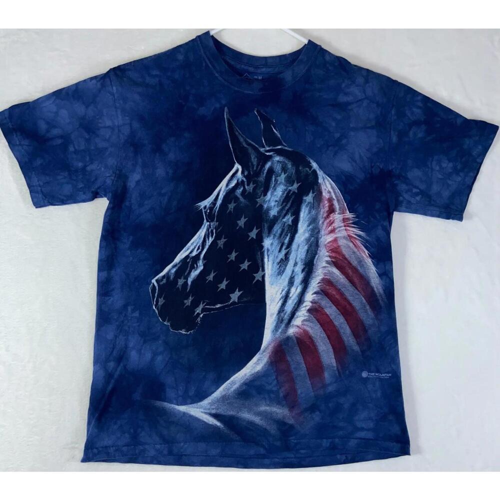 The Mountain Size Med Horse Flag Red White Blue USA Patriotic Graphic Shirt Rare